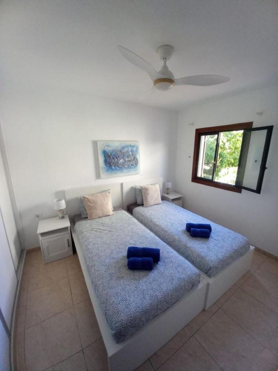 Victoria Court 2 - Lovely Apartment 65 Los Cristianos  Kültér fotó