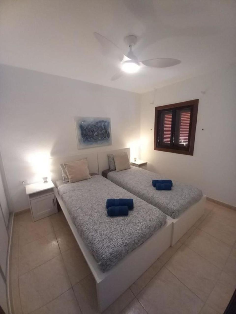 Victoria Court 2 - Lovely Apartment 65 Los Cristianos  Kültér fotó