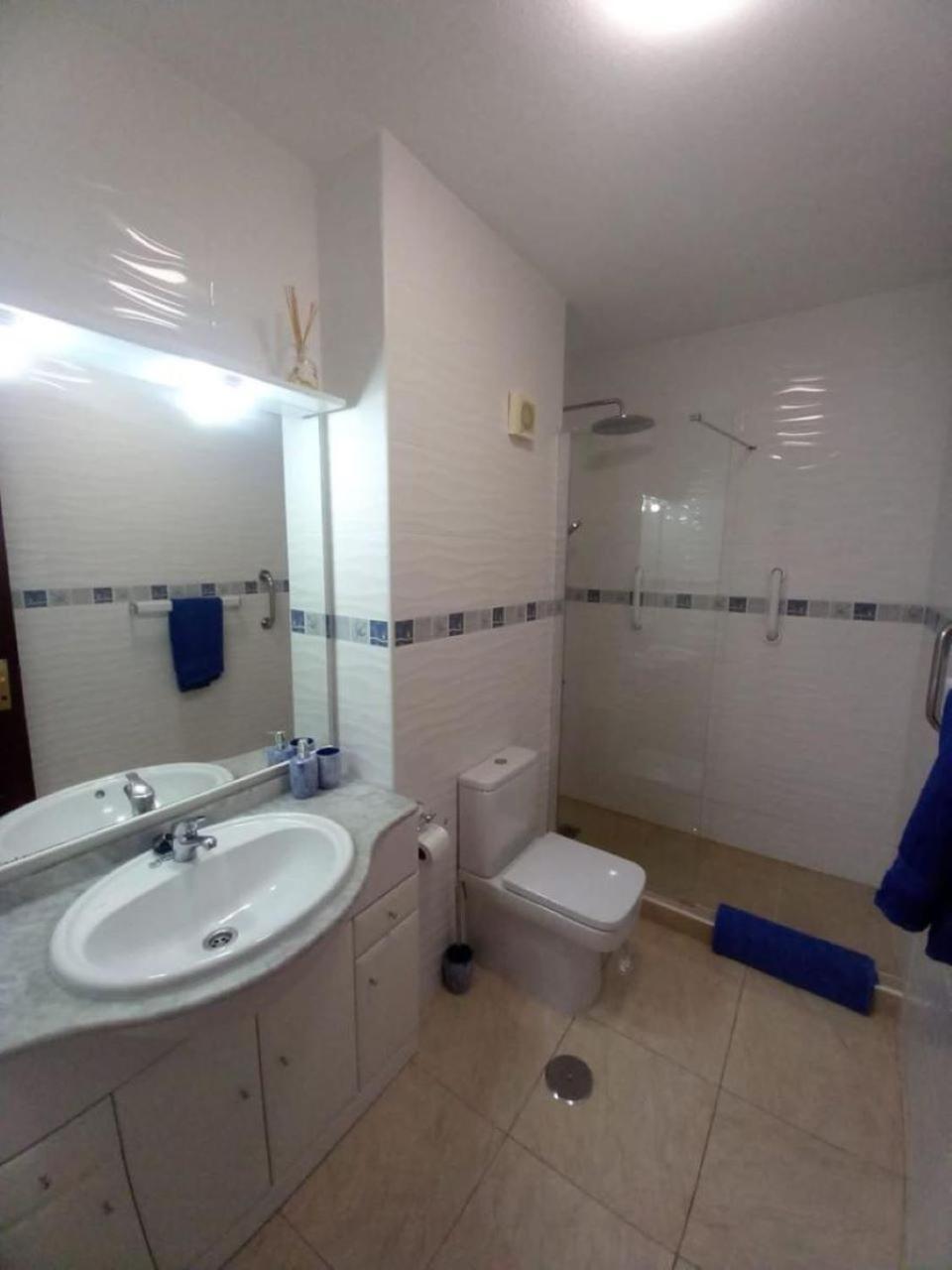 Victoria Court 2 - Lovely Apartment 65 Los Cristianos  Kültér fotó