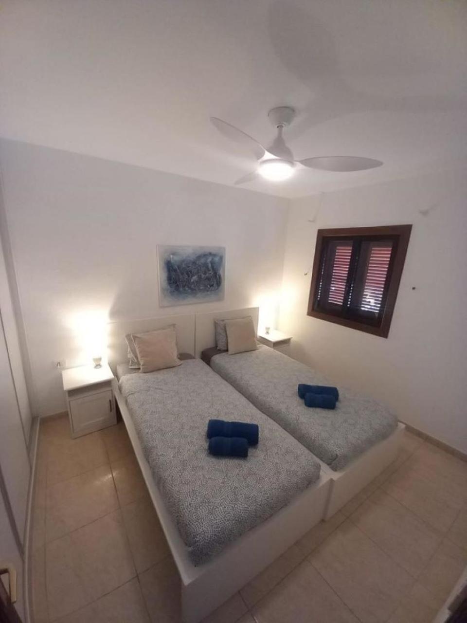 Victoria Court 2 - Lovely Apartment 65 Los Cristianos  Kültér fotó
